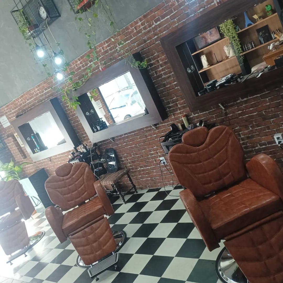 Corte masculino clássico